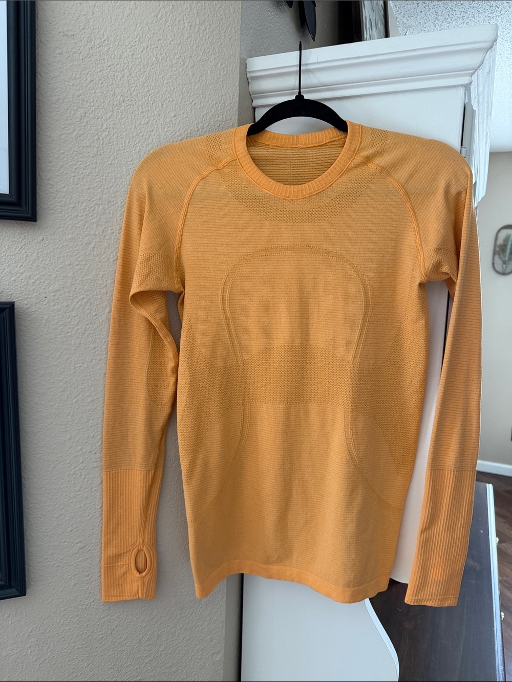 Lululemon swiftly tech long sleeve T-shirt